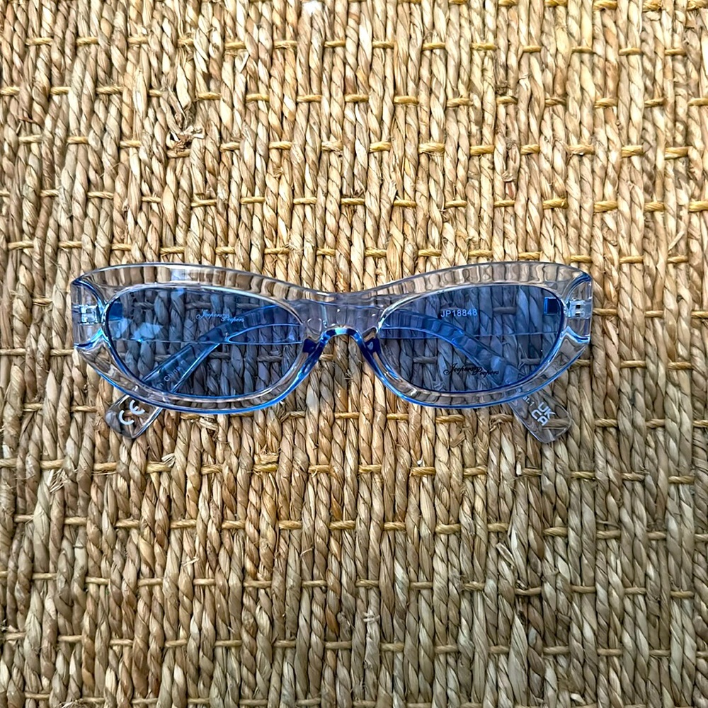 Blue Jeepers Peepers Never Worn sticker still on